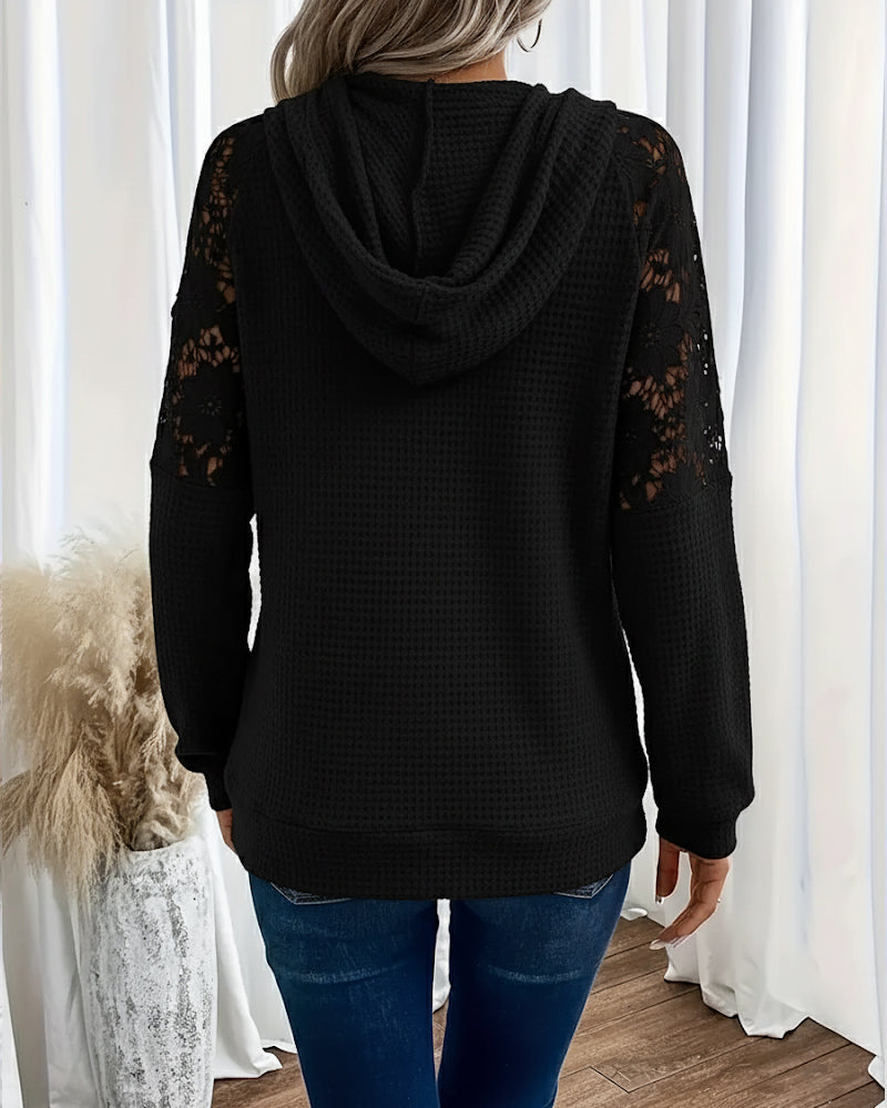 Laessa - Sweat à capuche et dentelle florale avec poche avant