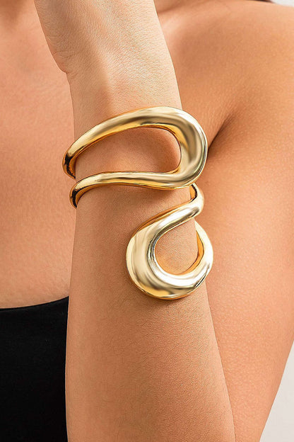Bracelet asymétrique ajouré