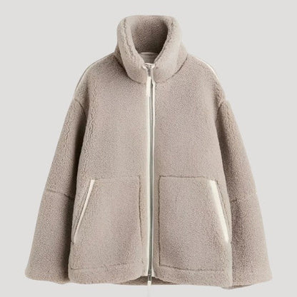 Anastasia | Chaleur et Élégance Hivernales