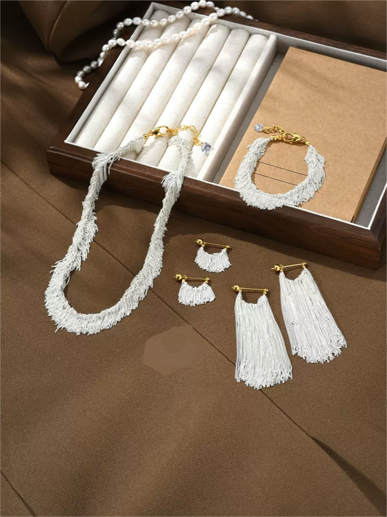 Ursa™ Pendientes, collar, pulsera con flecos en forma de cascada