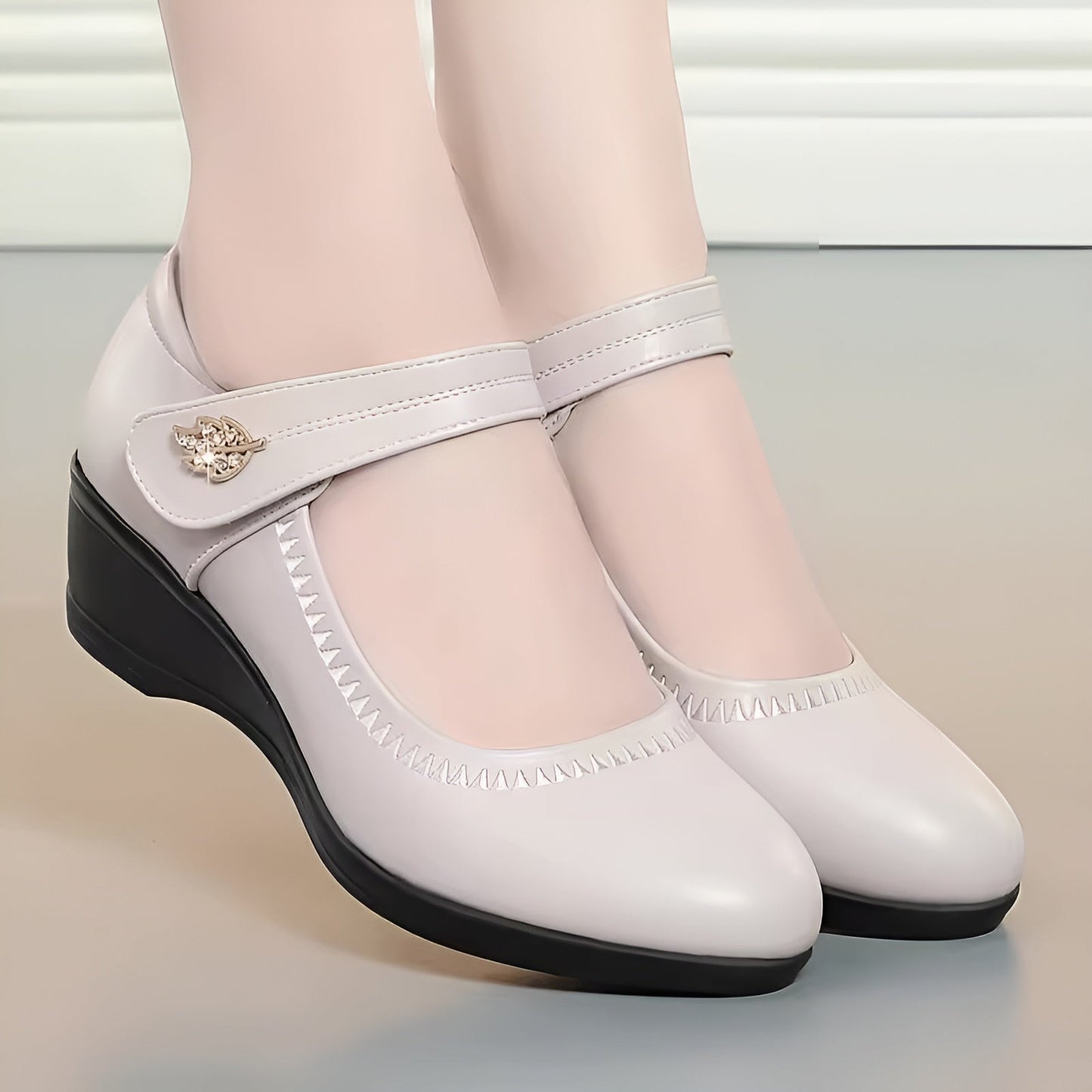 Brenka - Elegantes Zapatos De Cuero Con Correa
