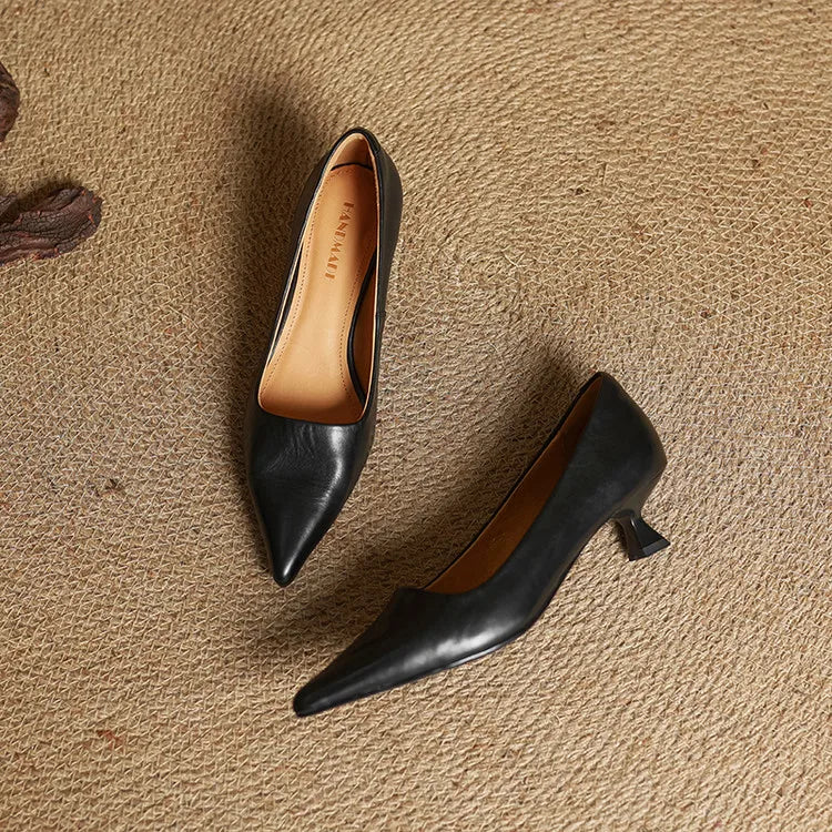 Marise - Leren Pumps Met Spitse Neus