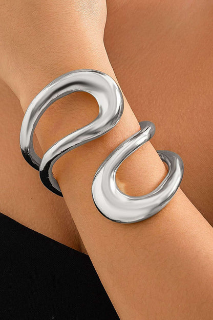 Bracelet asymétrique ajouré